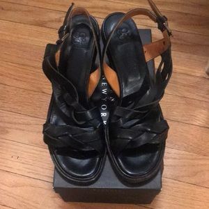 Barney’s co-op black sandal size 39 Italy 9